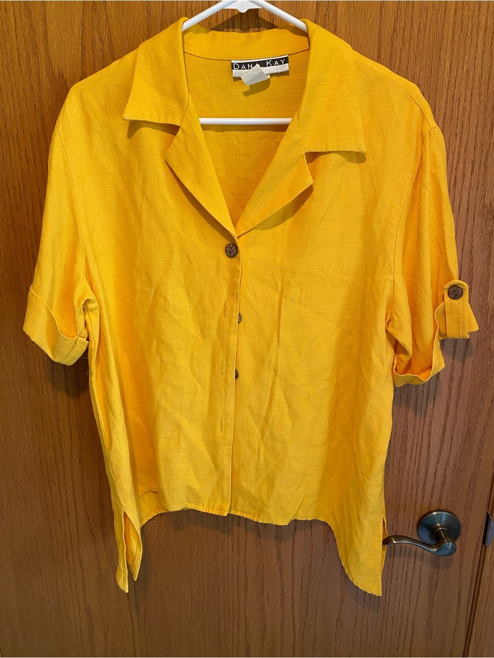 🇺🇸 Dana Kay Women’s Button Down Blouse
